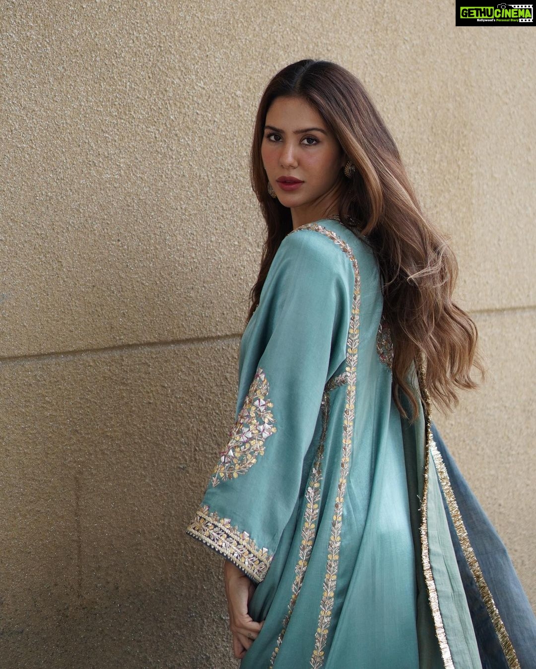 Sonam Bajwa Instagram - Jind Mahi 3 days to gooooo