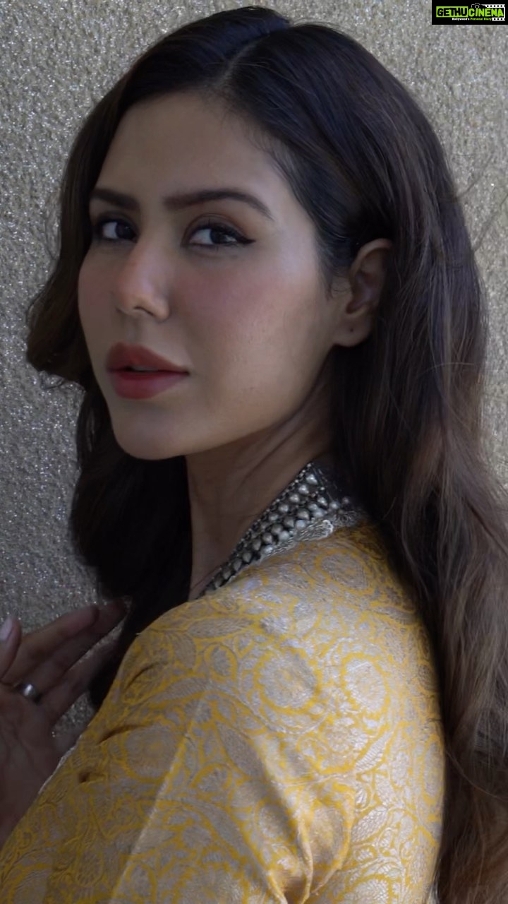 Sonam Bajwa Instagram - How beautiful is this song 🌕