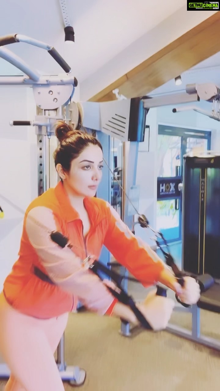 Sonia Mann Instagram - ਮੈਨੂੰ ਕੋਈ ਪਰਵਾਹ ਨਹੀਂ ਜਿਸਨੇ ਮਾੜਾ ਬੋਲਣਾ , ਜੀ ਸਦਕੇ ਬੋਲੋ ਮੈਂ ਲੋਕਾਂ ਦੇ ਹੱਕਾ ਲਈ ਸੱਚ ਦੇ ਰਾਹ ਤੇ ਭਗਤ ਸਿੰਘ ਦੀਆਂ ਪੈੜਾ ਤੇ ਚੱਲਦੀ ਰਹਾਂਗੀ , ਧਰਮ ਜਾਤੀ ਦੀ ਗੰਦੀ ਰਾਜਨੀਤੀ ਤੋਂ ਦੂਰ ਹੋ ਕੇ ਹਮੇਸ਼ਾ ਮਨੁੱਖਤਾ ਦੀ ਸੇਵਾ ਕਰਾਂਗੀ ( ਬਦਨਾਮੀ High Rate ✌️) Hox - Complete Wellness Club