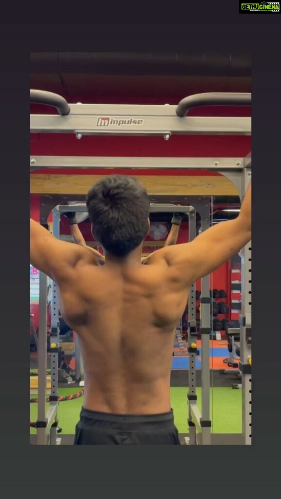 Soori Instagram - It’s just beginning the best yet to come🏋️💪 #gym #gymlife #gymmotivation #actor #tamil #cinema #kollywood #tamilcinema
