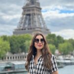 Sophie Choudry Instagram - Finding love in the city of love😍 (swipe to last pic) #paris #cityoflove #toureiffel #eiffeltower #traveldiaries #gratitude #favecity #sophiechoudry #makingmemories #lovelock Paris , The City Of Love