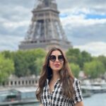 Sophie Choudry Instagram – Finding love in the city of love😍 (swipe to last pic) #paris #cityoflove #toureiffel #eiffeltower #traveldiaries #gratitude #favecity #sophiechoudry #makingmemories #lovelock Paris , The City Of Love