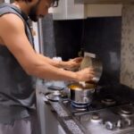Sundeep Kishan Instagram – How to Make Tasty Chicken Biryani for your Sister in 4 Steps 😎 (without getting killed 🤟🏽) 
@pb.mounica