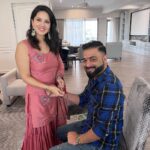 Sunny Leone Instagram - Happy Raksha Bandhan everyone! Love my family!! @dirrty99 @hitendrakapopara @jeetihairtstylist @yusuf_911 @rohitkverma @jeetihairtstylist @unaiza_yusuf