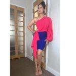 Sunny Leone Instagram - Hello Toronto!! Outfit - @thefigureoutofficial @meraki_couture1 Earrings - @officialprachigupta Styled by @hitendrakapopara Fashion Team @tanyakalraaa @sarinabudathoki Hair and makeup - @ricardoferrise2