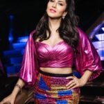 Sunny Leone Instagram - About my Dubai outfit! Outfit by @pinkporcupines Accessories by @blingthingstore Styled by @hitendrakapopara Fashion Team @tanyakalraaa @sarinabudathoki