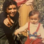 Swara Bhaskar Instagram - Happy Rakhi bro! Will never forget that special Rakhi in high school when you gave me the Rs. 20 you owed me for 6 months past! 😬😂❤️🤷🏾‍♀️ How does it feel managing my finances and life now? 😂😍 So proud of you and grateful for you in my life bud! 💛🤗#rakshabandhan2022