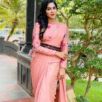 Swasika Instagram - 🤗🤗🤗 @khajuraho_boutique_ thank you #actresslife #malayali#movie #tvshow#movie #redcarpet #swasikavj #fashion#instadaily #