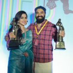 Swasika Instagram - With my Sugu ❤️❤️ 🤗🤗🤗🤗🤗🤗🤗 Thanks a ton siju u made my life meaningful If you had not suggested me for "Vasanthi" I would have missed all these happiness😊😊😊 @siju_wilson
