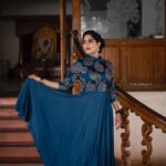 Swasika Instagram - Let’s be different ❤️ Thank u @anjali_varma_official for this outfit @monish_mathai_makeup_artist_ MUA @nithinju stylist 📷 @__shankar_lal__ @wander_boy_360 #redcarpet #anchorlife #nytpost #swasikavj #swasika #vasanthimovie #lakshminakshathra#amritatvprogram#