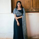 Swasika Instagram - Hi Guys 🤗🤗 Wearing @deeps chic Designer boutique