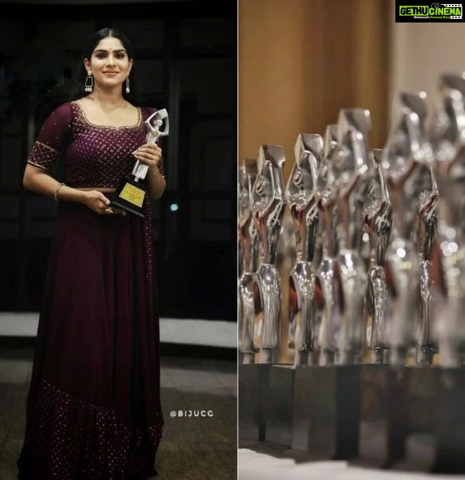 Swasika Instagram - Happy to receive the Kerala Film Critics Award for the Best Supporting Actress Role for Vaasanthi . Vaasanthi is and always will be my favourite forever. I feel deeply honored to hold this award in my hands . Thanks to the entire team of Vaasanthi for entrusting me with the role and also a heartfelt Thank you to the jury for the selecting me as an awardee . As I always say, these are just milestones in my life and I have more miles to go before I sleep . Thank you π π Mua : @abilashchickumakeupartist Costume : @rashmi.muraleedharan Stylist : @rashmimuraleedharan Pic : @bijuyoyo #swasika #swasikavj #keralafilmcriticsaward #vaasanthi #vasanthi #bestsupportingactress #malayalamactress