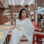 Swasika Instagram – Being yourself is the prettiest thing you can do 🦋

Coming soon new promo from @swayamvarasilksindia 
Swayamvarasilks Edappally show room 

#sareesofinstagram #sareesofinstagram #sareeblouse #sareecollection #sareecollaboration #white #saree #artistsoninstagram 

@swayamvarasilksindia