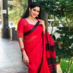 Swasika Instagram – Saree collection ,my fav saree material and colour ❤️

Wearing @thebrandstorebyfebitha 
MUA @abilashchicku 
Stylist @nithinju 
 REDCARPET SHOOT 
#anchor #realitytv #showtime #malayalamtvchannel #actress