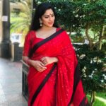 Swasika Instagram - Saree collection ,my fav saree material and colour ❤️ Wearing @thebrandstorebyfebitha MUA @abilashchicku Stylist @nithinju REDCARPET SHOOT #anchor #realitytv #showtime #malayalamtvchannel #actress