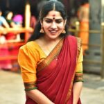 Swasika Instagram - Bliss 😊 Photography: @lajeeshlakshman_photography #swasikavj #mookambikatemple #grateful #blessed