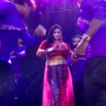 Swasika Instagram – Bollywood 💃

#bollywoodsongs #dancersofinstagram #stayhome #throwback #4moreshotplease #nehakakkarsongs #dancevibes #hindi #remixversion#flowerstagram #flowerschannelshow