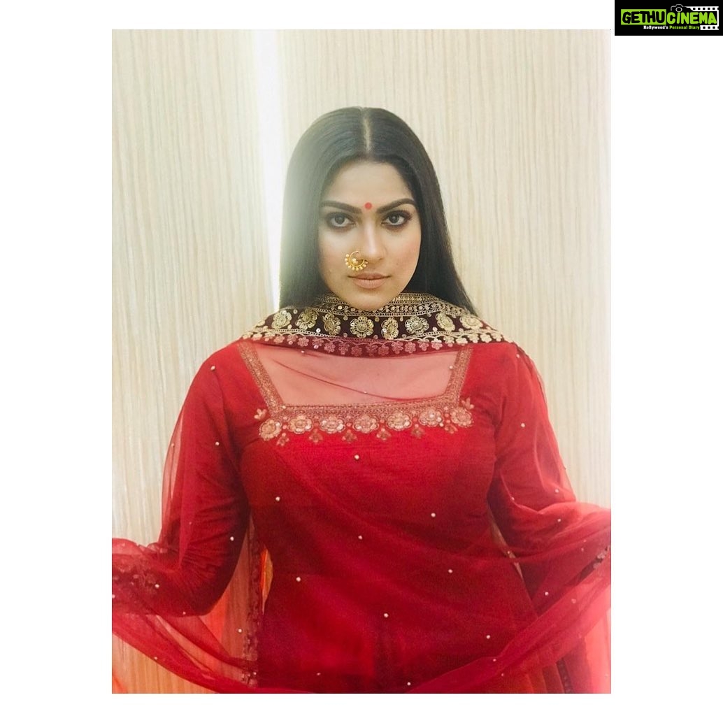 Swasika Instagram - There is a shade of red for every women❤️ Outfit @elzas_couture M&H. @abilashchicku Picture @abilashchicku Location @adlux_convention_center