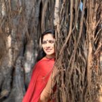 Swasika Instagram - #locationpic#palanitemple #banyantree #outdoors #photooftheday #location#nadan#character #keshueeveedintenadhan #movie#actresslife #actressgallery #swasika Palani Murugan temple