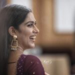 Swasika Instagram - Happy to receive the Kerala Film Critics Award for the Best Supporting Actress Role for Vaasanthi . Vaasanthi is and always will be my favourite forever. I feel deeply honored to hold this award in my hands . Thanks to the entire team of Vaasanthi for entrusting me with the role and also a heartfelt Thank you to the jury for the selecting me as an awardee . As I always say, these are just milestones in my life and I have more miles to go before I sleep . Thank you 😊 🙏 Mua : @abilashchickumakeupartist Costume : @rashmi.muraleedharan Stylist : @rashmimuraleedharan Pic : @bijuyoyo #swasika #swasikavj #keralafilmcriticsaward #vaasanthi #vasanthi #bestsupportingactress #malayalamactress