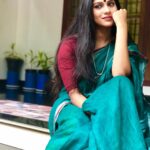 Swasika Instagram – #sareelover #porinjumariyamjosepromotiontym#bindilover #sareeaddict #traditional #cottonsaree #picoftheday #letsgetready #moviepromotion🎥 #
Coustume courtesy _ @the_house_of_handloom _