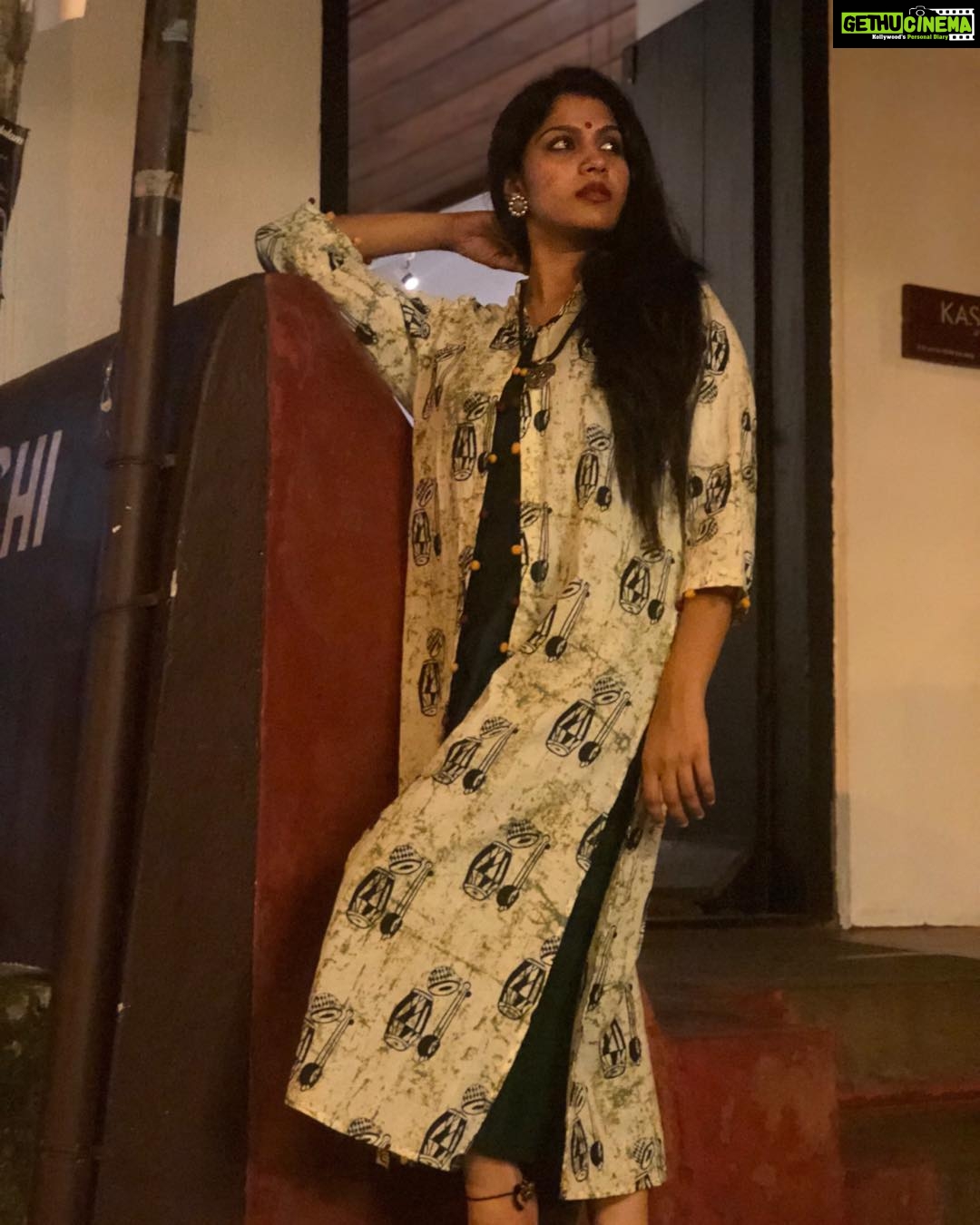 Swasika Instagram - Lazyclik #nytmoode#dremingatnyt#travelmoode#kochindys#nofilters#nolight#naturalclick#actresslyf#inmyfavdress#trendingbiba#@bibacolection#swasikavj