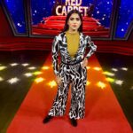 Swasika Instagram - You can have anything you want in life if you dress for it. —Edith Head Makeup : @ajayanmakeupartist Styling : @rashmimuraleedharan Costume : @ladies_planet_ Jewellery: @salato_kottakkal #swasikavj #swasikaactress #malayalamactress #dressedup #redcarpet #shoot