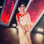 Swasika Instagram – #tamarpadarshoot #onamspcl#traditional #setsaree😍 #coustumecourtesy@navamicollection#designersetsareebyneethu#redcolurdress #wthmyfavblackbindi#actresslife