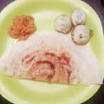 Swasika Instagram - #goodmorning #breakfasttym#southindianfood #dosh&chutney#ravapaniyaram #homelyfood#ammaspclfood#yummyfood #nodiettoday #dieeating #energiticmorning#hv agreat day😙