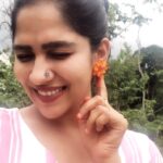 Swasika Instagram - Good morning all🌞 Konginni poo kammal @zenovillage Muthanga Forest Kerala