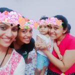 Swasika Instagram – #wthmyfrnds#mylitleboy#adhuuubaby#chubbykid#myfrnd@gopikasreekanth#sweetmement#homeselfy