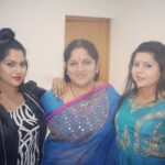 Swasika Instagram – ##happywomensday #womensdayspecial#showtym#@bangalore#karnatakafest#artistsoninstagram#backstage #marimayamteam#snehasreekumar#ammandme#