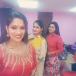 Swasika Instagram – #supershow#comingsoon #flowerstv#frnds😘 #blast#tvserial#onefamilyoneteam #allartist#fullfuntym #selfytym #musicdancedrama #actresslyf #swasikavj