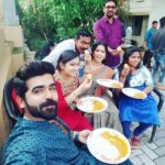 Swasika Instagram - @deepan_murali @sruthysurendran #location #breakfast#morning#funny#appammuttacurry #keralastyle #food #enjoyinglife #artiste #instagood #picoftheday #shootingtime #