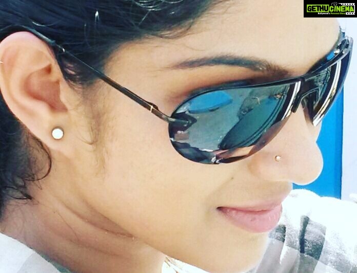 Swasika Instagram - #closeclicks#nosepin #earring #photos #actress #insta #nomakeup#sunnyday #swasikavj