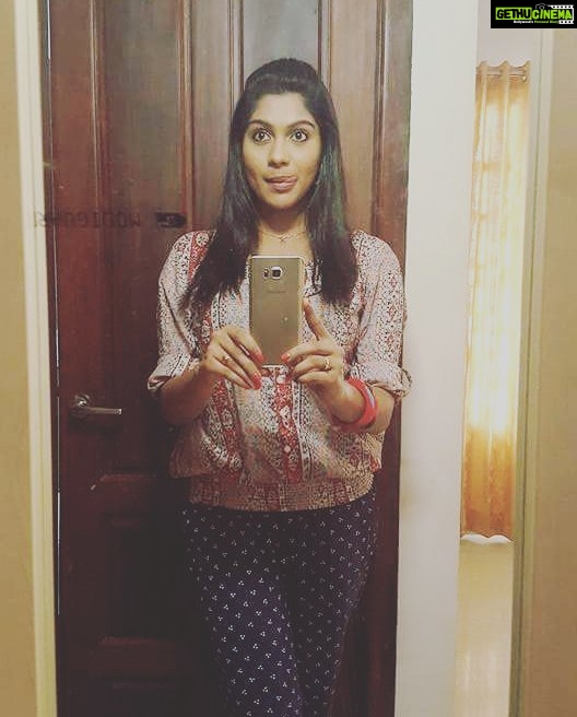 Swasika Instagram - #selfie #expressive #funkyfresh #funkymonkey #modern #swasikavj #mırrorselfie #phone#timepass#image#shirtdress #
