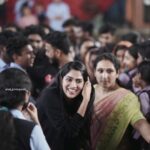 Swasika Instagram - At newmans college thodupuzha for kudukku2025 promotions. Thank you @amal_photographi_ for this beautiful captures and edits . #swasikavj #maaran #kudukku2025