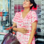 Swasika Instagram - A day out with bestie @manve_surendran_official_ filled with joys , laughter, food and shopping What more we girls could ask for ! Earring : @jays_jewelrycollection #swasikavj #swasika #swasikaactress #adayoutwithbestie #besties #manvesurendran #lulumall #lulumalltrivandrum