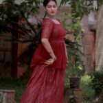 Swasika Instagram - Kalavathi❤ Makeup : @abilashchickumakeupartist Stylist : @rashmimuraleedharan Video : @abi_fine_shooters #swasikavj #swasika #kalavathisong #reel #trendingreels #keerthisuresh #maheshbabu #telugumovie #tamil #sidsriram