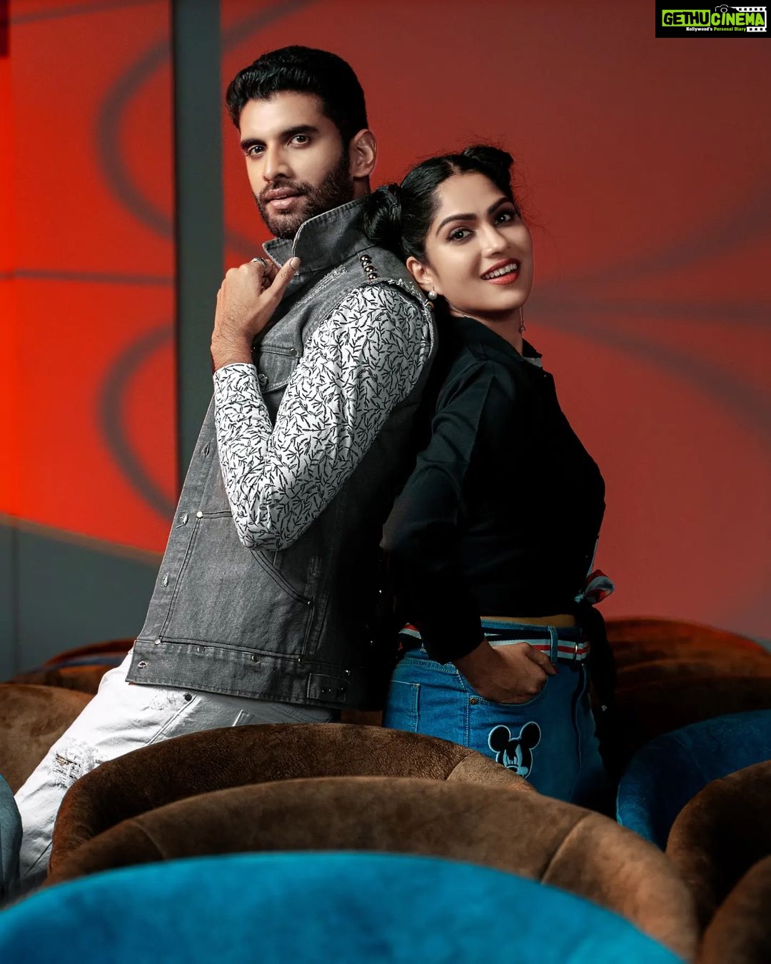 Swasika Instagram - Style is something each of us already has, all we need to do is find it." —Diane von Furstenberg With @premjacob06 Costume : @flyhigh______ Stylist : @_gokulkunjumon_ Makeup : @mukeshmuralimakeover Photography : @sruthy_naamah Team : @raman_effect @arun_s_siva @nithinbenny21 Retouch : @finalcanvas #swasikavj #premjacob #photoshoot #partnerincrime