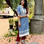 Swasika Instagram - A blissful Morning and a click before the shoot. Costume : @mina_designer_boutique #nofilter #nomakeup #beforeshoot #goodmorning #morningpost# thank u @ambro_is_back