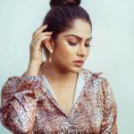 Swasika Instagram - Style is something each of us already has, all we need to do is find it." —Diane von Furstenberg Costume : @flyhigh______ Stylist : @_gokulkunjumon_ Makeup : @mukeshmuralimakeover Photography : @sruthy_naamah Team : @raman_effect @arun_s_siva @nithinbenny21 #swasikavj #photoshoot #malayalamactress