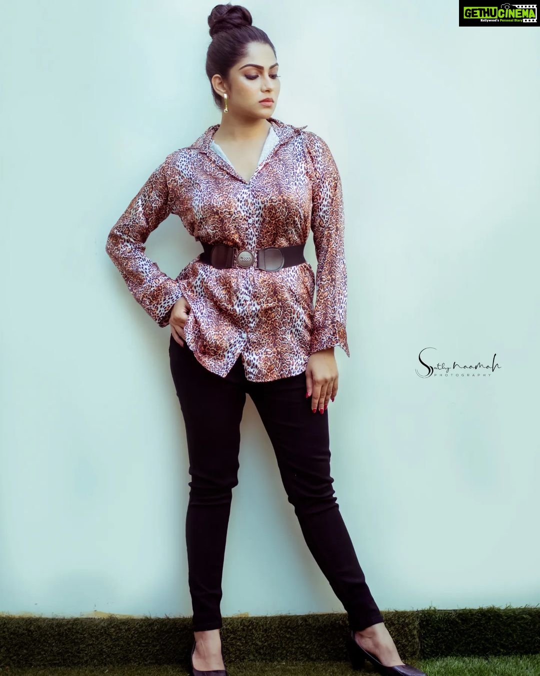 Swasika Instagram - Style is something each of us already has, all we need to do is find it." —Diane von Furstenberg Costume : @flyhigh______ Stylist : @_gokulkunjumon_ Makeup : @mukeshmuralimakeover Photography : @sruthy_naamah Team : @raman_effect @arun_s_siva @nithinbenny21 #swasikavj #photoshoot #malayalamactress