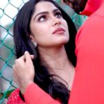 Swasika Instagram - Passion makes the world go 'round. Love just makes it a safer place and the best thing to hold onto in life is each other . Happy Valentines Day ❤ Gehriyaan With @premjacob06 Costume : @flyhigh______ , @_gokulkunjumon_ Makeup : @mukeshmuralimakeover Photography : @sruthy_naamah Team : @raman_effect @arun_s_siva @nithinbenny21 Cut & colouring: @blisfilmmakers #swasikavj #premjacob #happyvalentinesday #photoshoot #partnerincrime #redlove #gehraiyaan #doobey #dubey #deepikapadukone