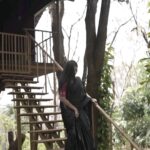 Swasika Instagram – I love staycations  and love spending it along greenery and calmness. @ecogardensresort is one such beautiful place. Especially the huts with full green background. Each spot in the resort gives you an aura of freshness from day to night . Not many places have the facility of a Tree house, but here their tree house rooms were my favourite.
Also to mention, their food was delicious and their staffs was very courteous and pleasing.
Thank you @ecogardensresort for giving me a beautiful stay at your resort .

Video credits : @christysherly_

#ecogardensresort #cheruthuruthy #staycation #familytime #nature #closetonature #swasika #swasikavj #naanpizhai
#nayanthara #vijaysethupathi #anirudhravichandar #favouritesong #blacksaree #wanderlust 
#