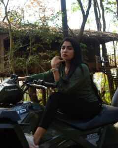 Swasika Instagram - I love staycations and love spending it along greenery and calmness. @ecogardensresort is one such beautiful place. Especially the huts with full green background. Each spot in the resort gives you an aura of freshness from day to night . Not many places have the facility of a Tree house, but here their tree house rooms were my favourite. Also to mention, their food was delicious and their staffs was very courteous and pleasing. Thank you @ecogardensresort for giving me a beautiful stay at your resort . #ecogardensresort #cheruthuruthy #staycation #familytime #nature #closetonature #swasika #swasikavj @thomasveekay photography