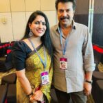 Swasika Instagram - AMMA meeting time and meeting my favourite @mammootty , @antonyperumbavoor , @anusree_luv , @surabhi_lakshmi #mammootty #ammameeting #mammookka #anusree #antonyperumbavoor #surabhilakshmi #swasikavj