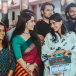 Swasika Instagram - Snaps from Pooja Ceremony of Kumari . Pic credits : @nijithrnair @aishu__ @iamunnimukundan @nsahadev @surabhi_lakshmi @badushanm #kumari #kumarimovie #swasikavj #aishwaryalekshmi #unnimukundan #swasika
