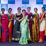 Swasika Instagram - At today's inaugration ceremony of @kirtilalsonline , alchemist collections. Happy to be a part of it . @jayanthiballal Stylist : @rashmimuraleedharan Mua : @sajitha.kazmara Photography: @athmi_capture Event Co-ordinator: @dalu_krishnadas #kirtilalsonline #kirtilal #swasika #inaugration