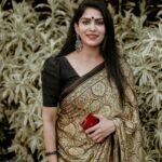 Swasika Instagram - Snaps from the AmmA meeting . Photography: @unni_chandrann Saree @byhand.in #swasikavj #swasika #swasikaactress #ammameeting #malayalamactress #sareelove